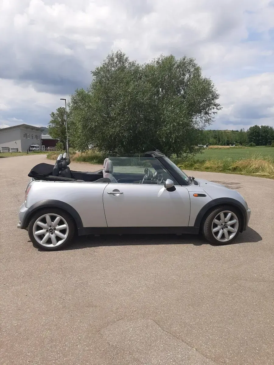 Gebraucht Mini Cooper Cabriolet 115 PS (84 kW) 2006 Silber Cabrio