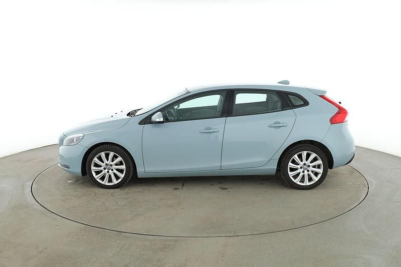 Gebraucht Volvo V40 122 PS (89 kW) 2016 Blau Limousine