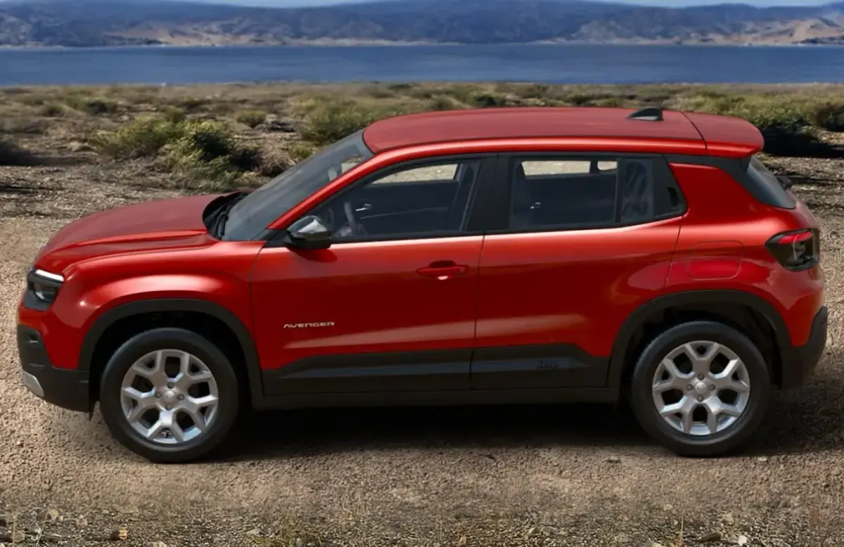 Neu Jeep Avenger Altitude 110 PS (80 kW) 2025 Ruby red SUV
