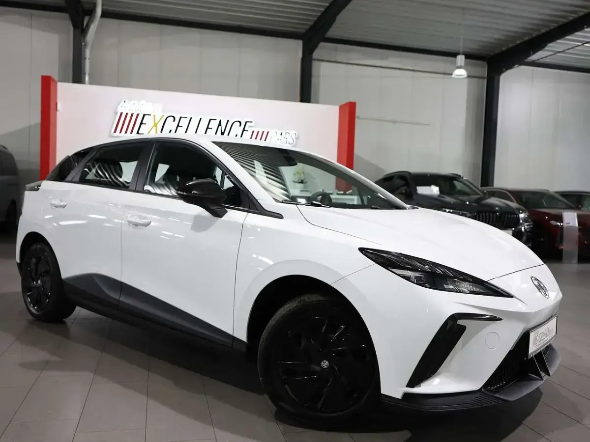 Brugt MG MG4 EV 125 kW (170 HK) 2023 Hvid Hatchback