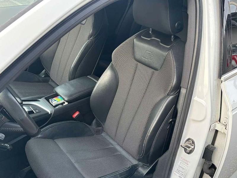 Gebraucht Audi A4 Sport 122 PS (89 kW) 2017 Weiß Kombi