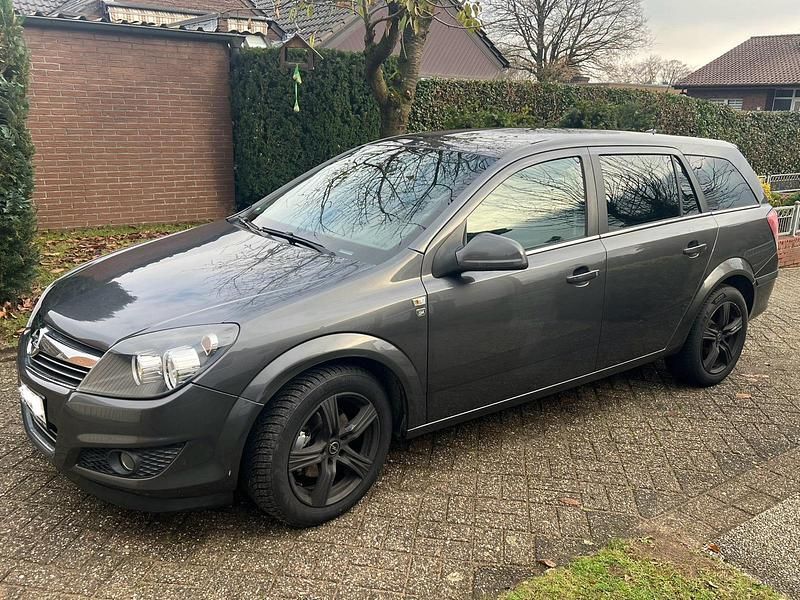 Andere farben Gebraucht 2010 Opel Astra Kombi | 1.700 € (Superpreis) - Bild 1/4