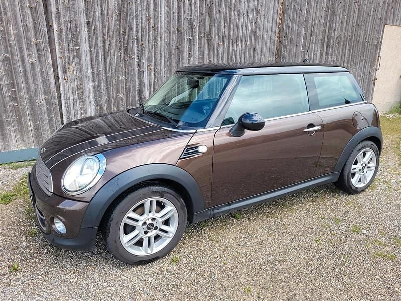 Braun Gebraucht 2012 Mini Cooper Coupé Coupé | 6.500 € (Fairer Preis) - Bild 1/4