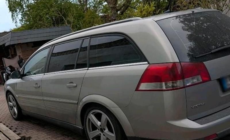 Gebraucht Opel Vectra 150 PS (110 kW) 2005 Andere farben Kombi