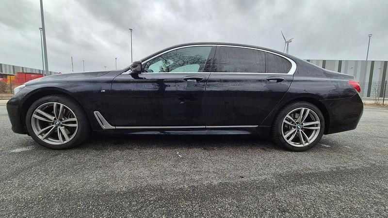 Gebraucht BMW 740 Sport Line 320 PS (235 kW) 2018 Limousine