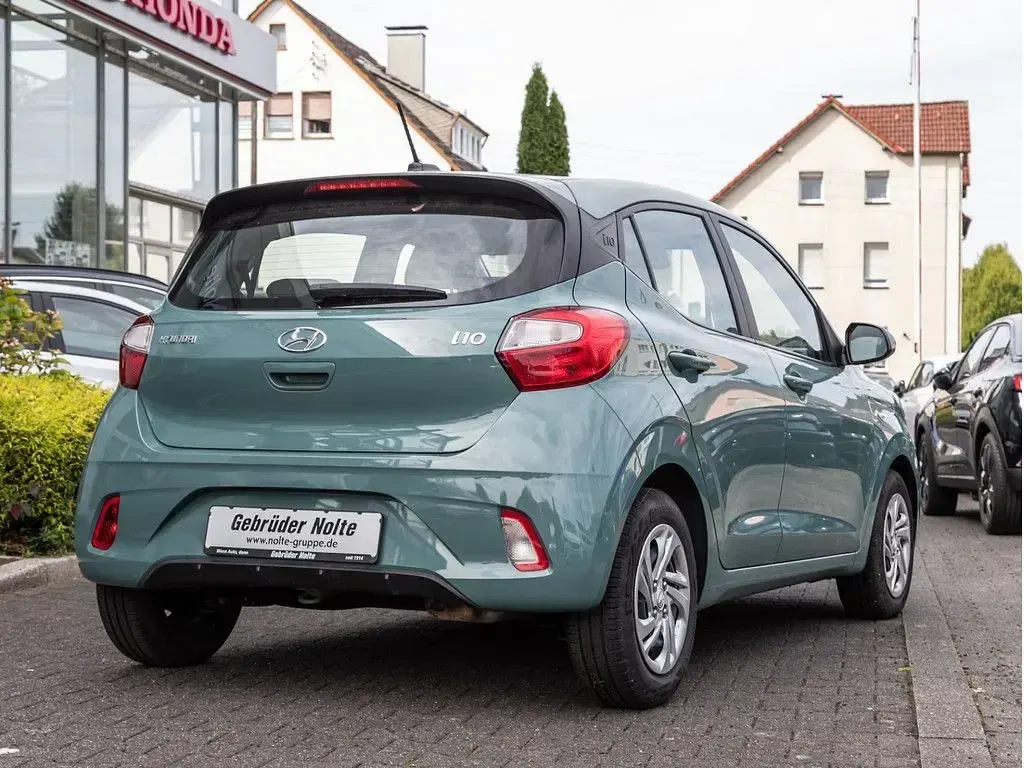 Gebraucht Hyundai i10 Select 67 PS (49 kW) 2023 N / Kleinwagen