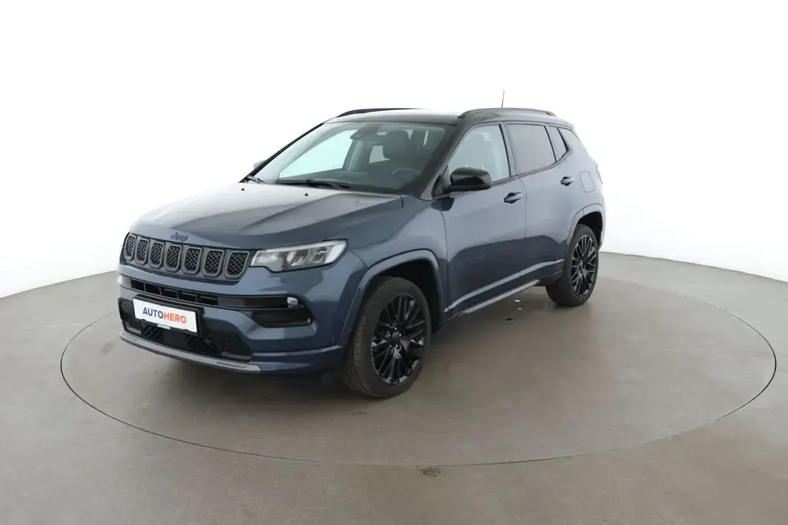Gebraucht Jeep Compass 60 PS (44 kW) 2022 SUV