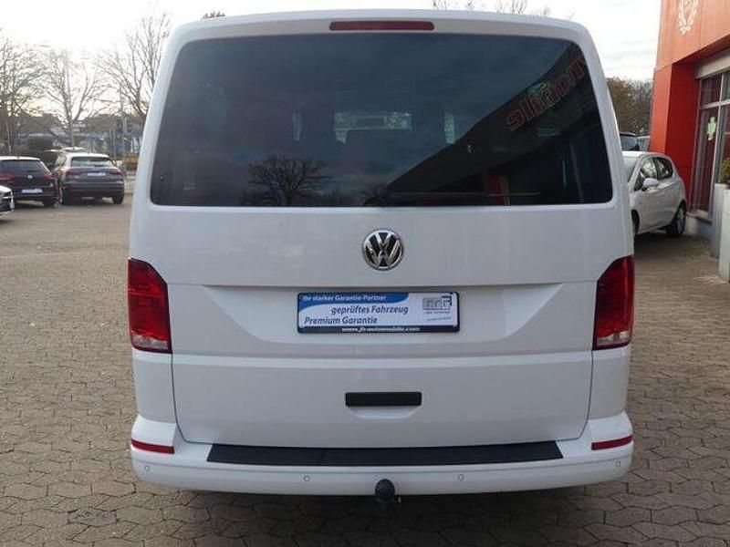Usado VW Multivan 110 CV (80 kW) 2020 Blanco Monovolumen