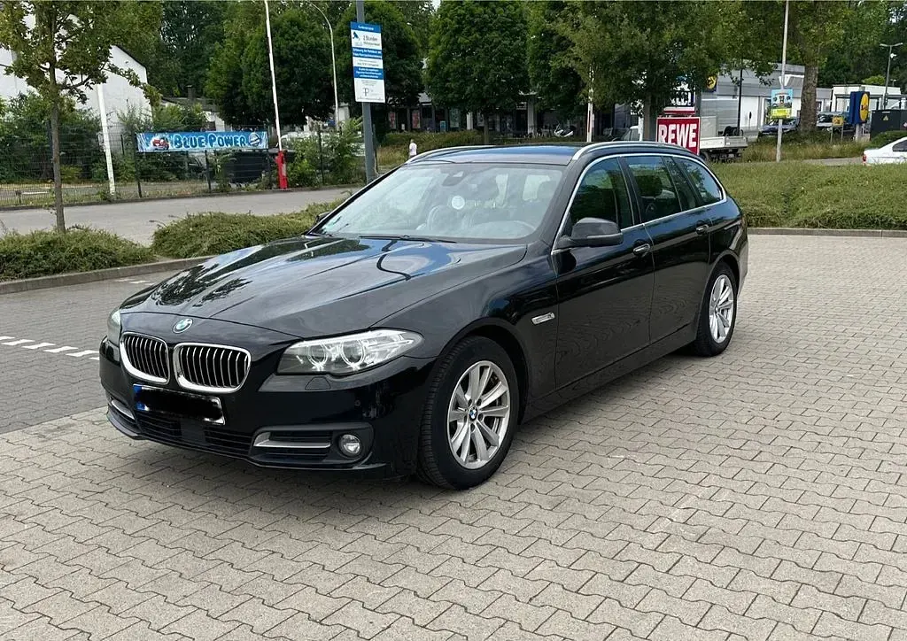 Gebraucht BMW 520 190 PS (139 kW) 2016 Schwarz Kombi