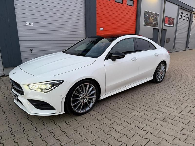 Gebraucht Mercedes CLA220 AMG line 190 PS (139 kW) 2019 Weiß Limousine