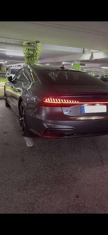 Gebraucht Audi A7 Ambiente 265 PS (194 kW) 2024 Grau Coupé