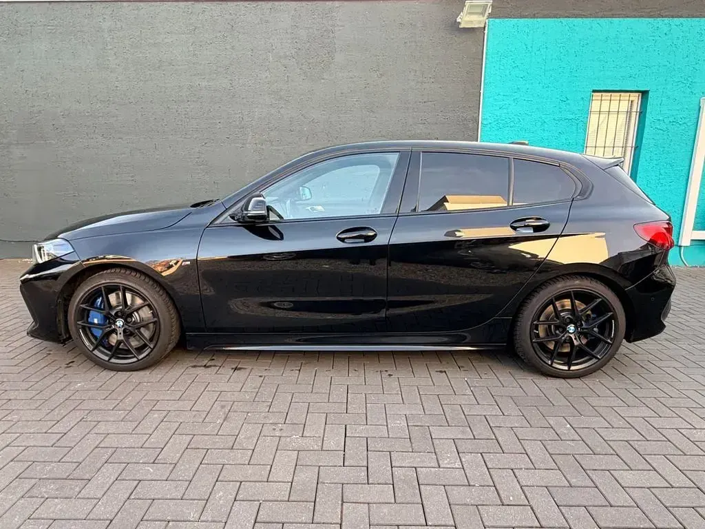 Gebraucht BMW M135 Performance 306 PS (225 kW) 2022 Schwarz Kleinwagen