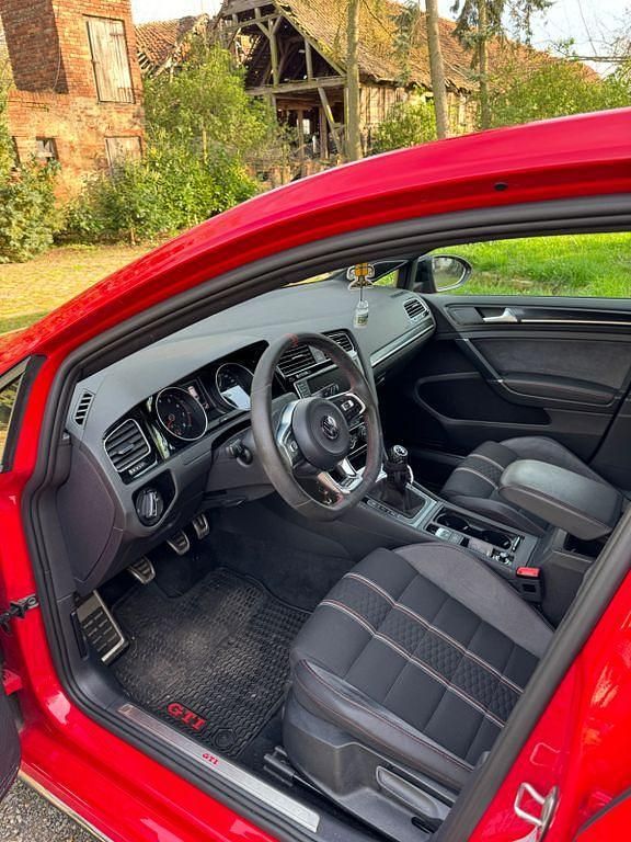 Gebraucht VW Golf VII GTI 265 PS (194 kW) 2016 Rot Limousine