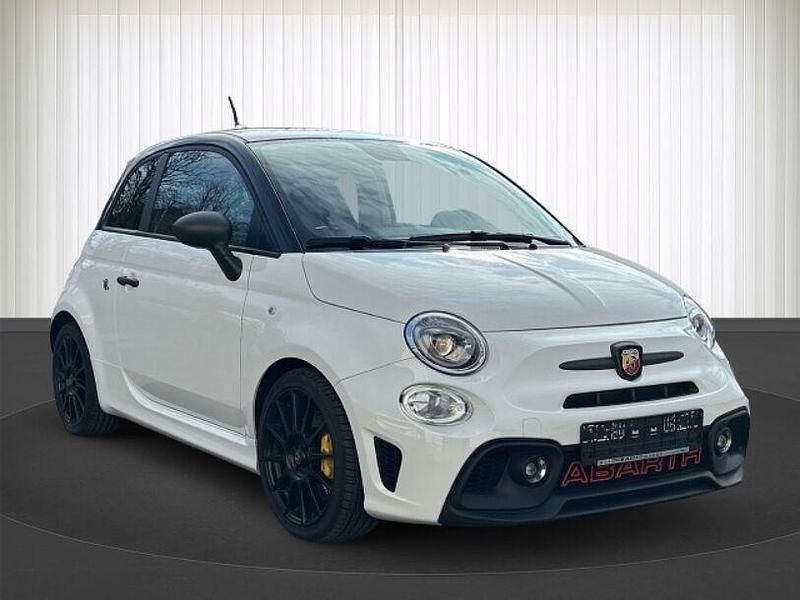 Gebraucht Abarth 695 180 PS (132 kW) 2024 Weiß Kleinwagen