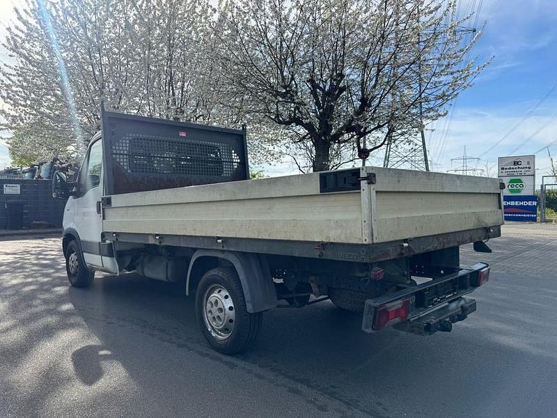 Second-hand Iveco Daily 106 CP (77 kW) 2013 Alb