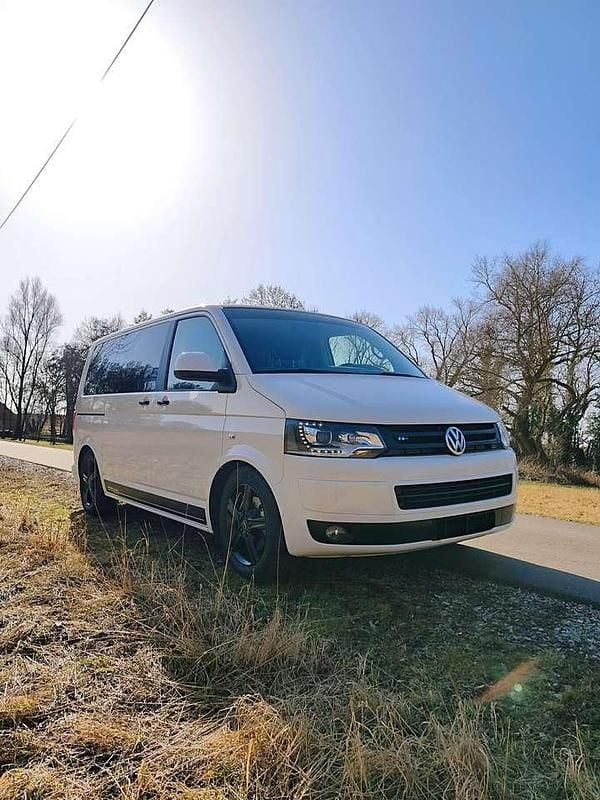 Gebraucht VW T5 Edition 140 PS (102 kW) 2011 Weiß Van