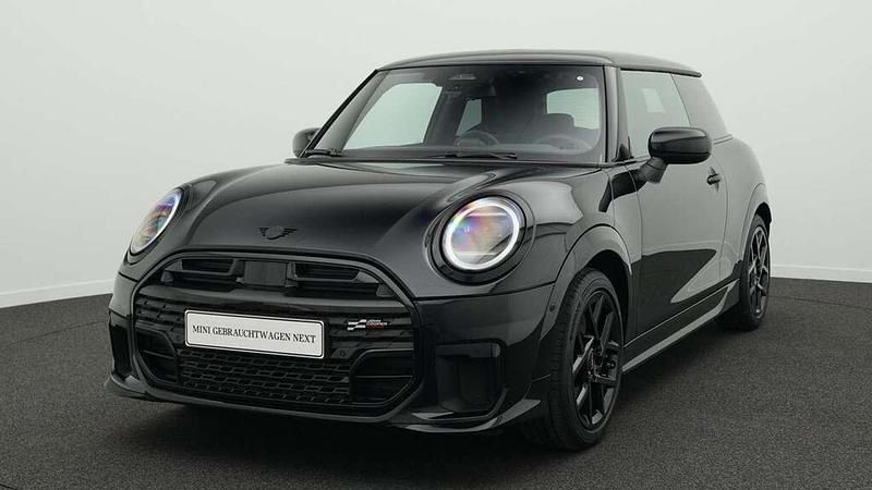 Schwarz Gebraucht 2024 Mini John Cooper Works Kleinwagen | 30.777 € (Superpreis) - Bild 1/4