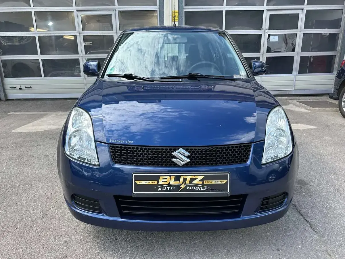 Gebraucht Suzuki Swift Snow 92 PS (67 kW) 2007 Blau Kleinwagen