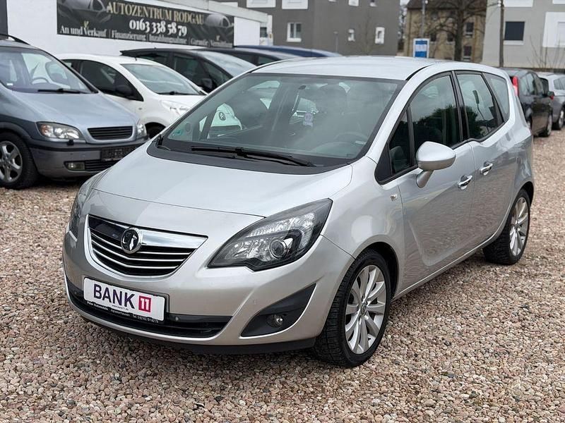 Gebraucht Opel Meriva Innovation 140 PS (102 kW) 2011 Starsilber iii m2 Van / Kleinbus
