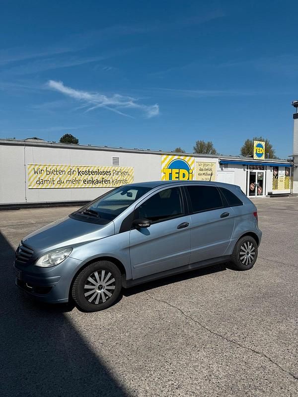 Gebraucht Mercedes B150 95 PS (69 kW) 2008 Blau Van / Kleinbus
