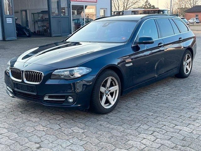 Gebraucht BMW 520 190 PS (139 kW) 2016 Blau Kombi