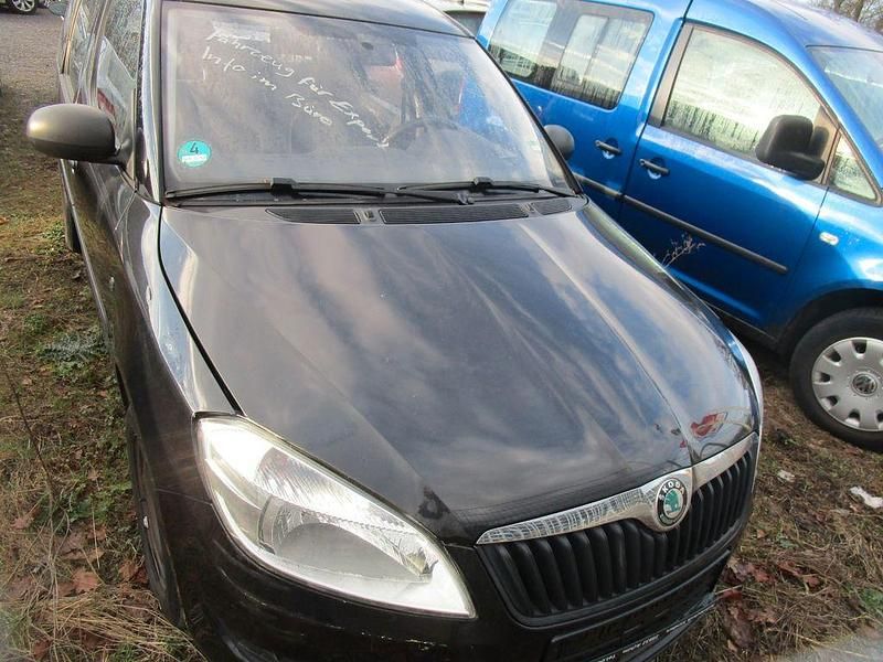 Gebraucht Skoda Roomster Plus Edition 69 PS (50 kW) 2011 Schwarz Van / Kleinbus