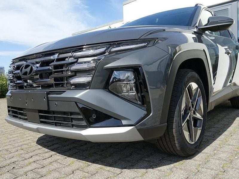 Neu Hyundai Tucson Trend 239 PS (175 kW) 2026 Ecotronic grey SUV