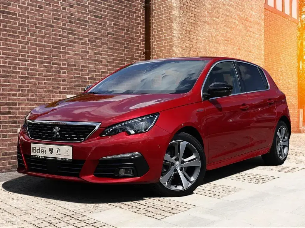Gebraucht Peugeot 308 GT-line 131 PS (96 kW) 2019 Rot Limousine