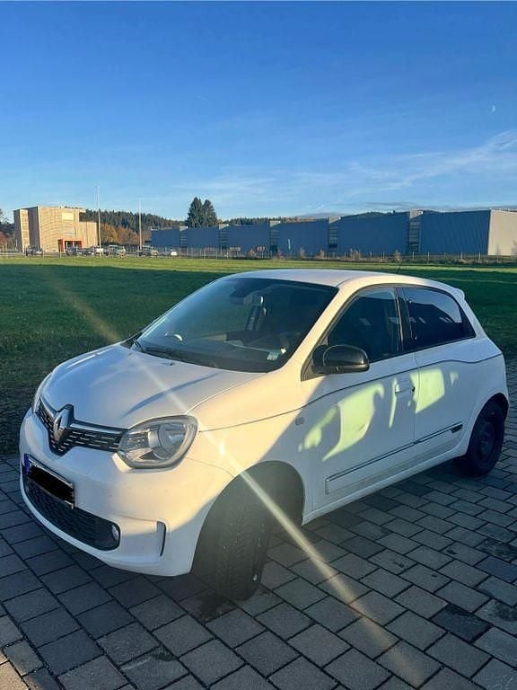 Gebraucht Renault Twingo Techno 60 kW (82 PS) 2023 Weiß Kleinwagen
