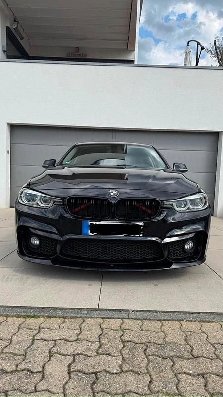 Gebraucht BMW 320 190 PS (139 kW) 2016 Schwarz Limousine
