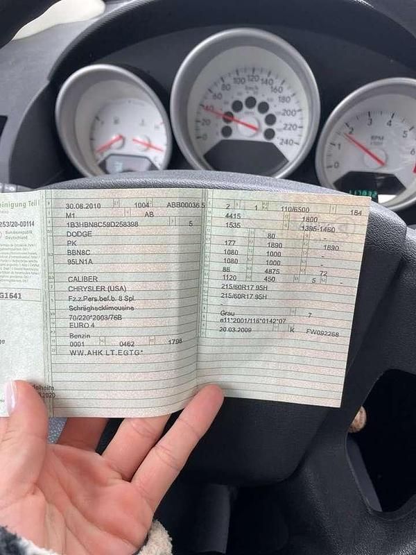 Gebraucht Dodge Caliber SXT 140 PS (102 kW) 2009 Silber Kleinwagen