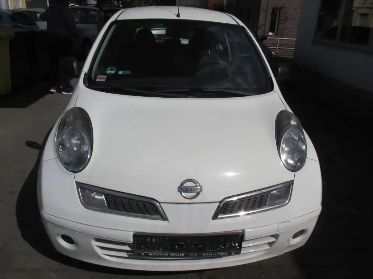 Gebraucht Nissan Micra Visia 65 PS (47 kW) 2009 White (s) Kleinwagen