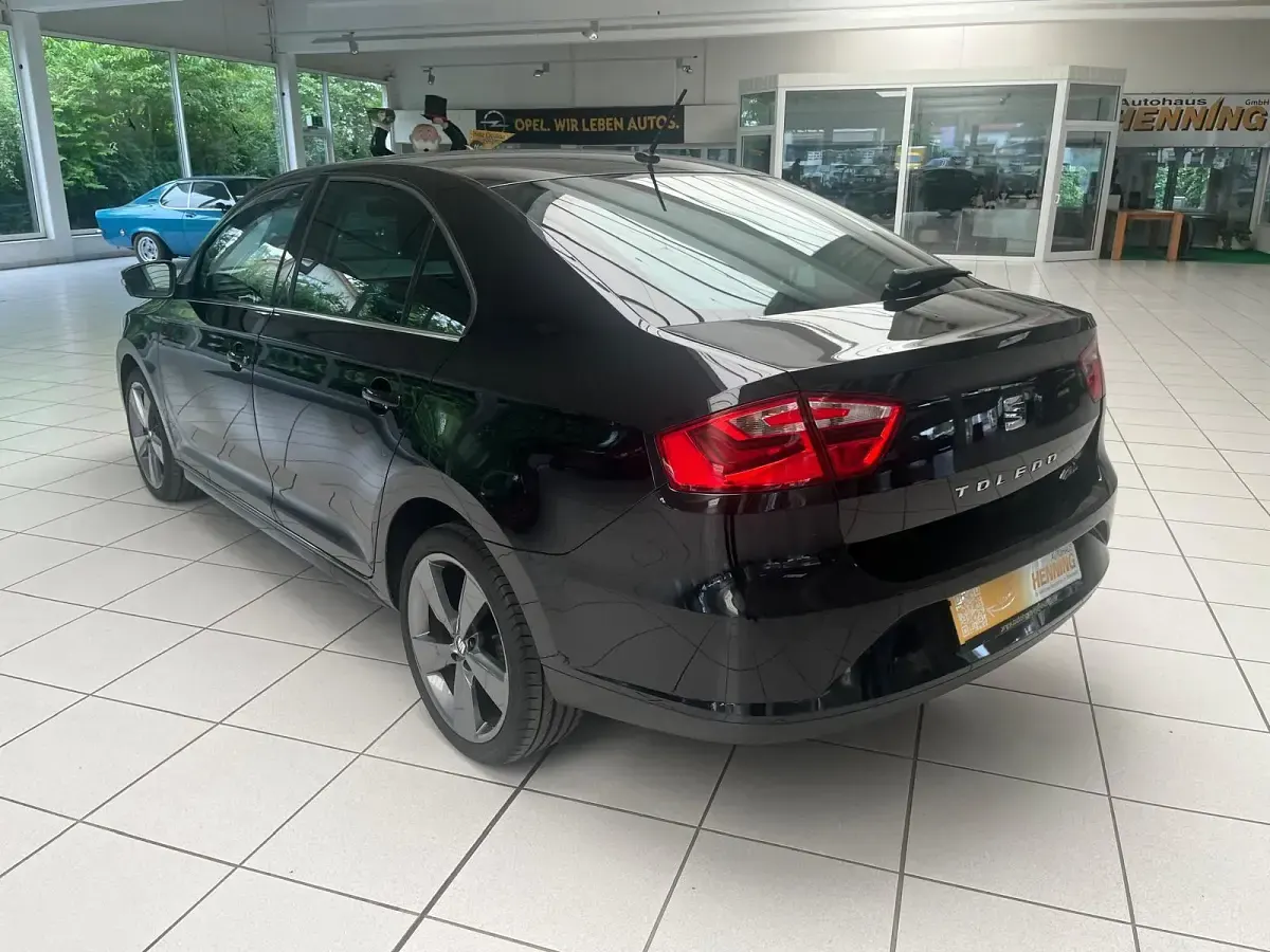 Gebraucht Seat Toledo FR-Line 110 PS (80 kW) 2017 Schwarz Kleinwagen