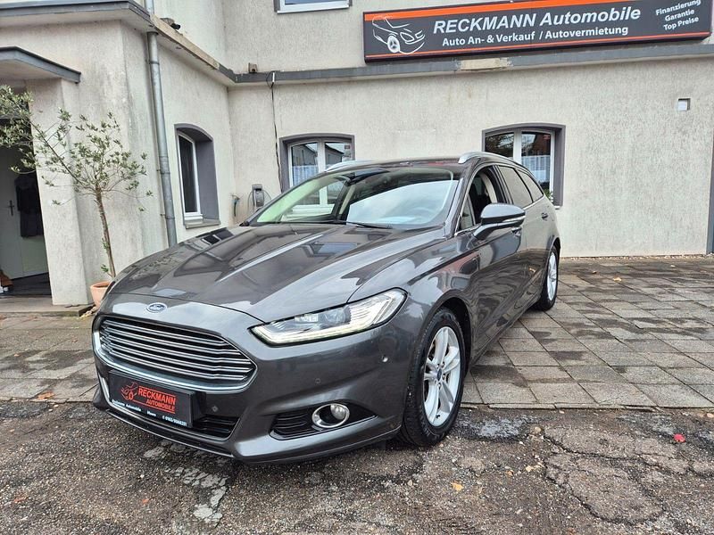 Gebraucht Ford Mondeo Titanium 150 PS (110 kW) 2015 Grau Kombi