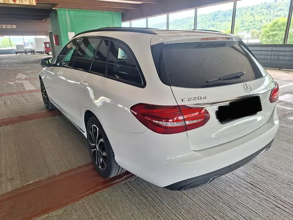 Gebraucht Mercedes C220 Classic 170 PS (125 kW) 2016 Weiß Kombi