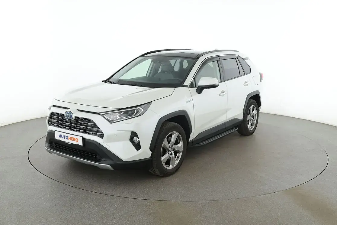 Usado Toyota RAV4 Hybrid Lounge 178 CV (130 kW) 2020 SUV