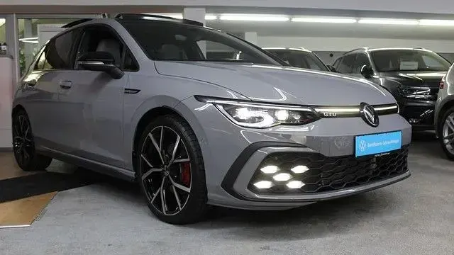 Gebraucht VW Golf VIII GTD 200 PS (147 kW) 2023 Grau Limousine