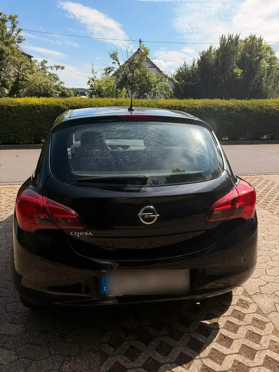 Gebraucht Opel Corsa 90 PS (66 kW) 2015 Schwarz Kleinwagen