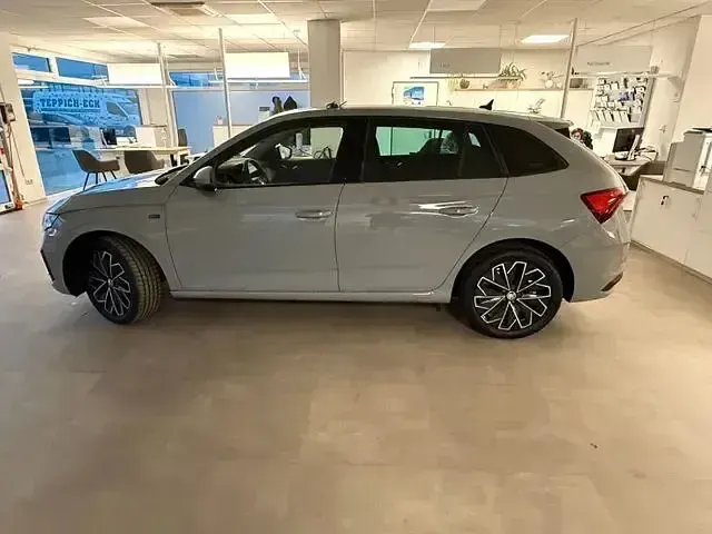 Gebraucht Skoda Scala Drive 116 PS (85 kW) 2024 Grau Kleinwagen
