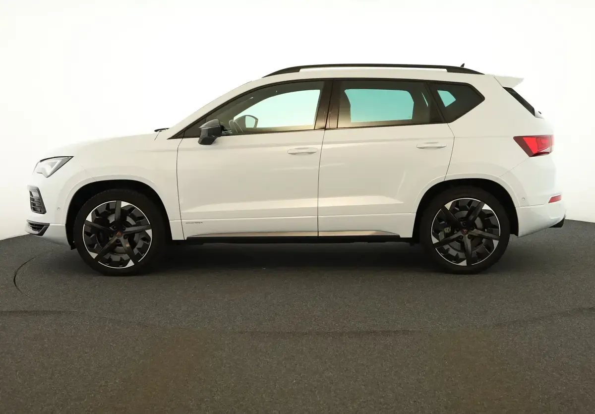 Używany Cupra Ateca VZ 300 KM (220 kW) 2023 Biały SUV