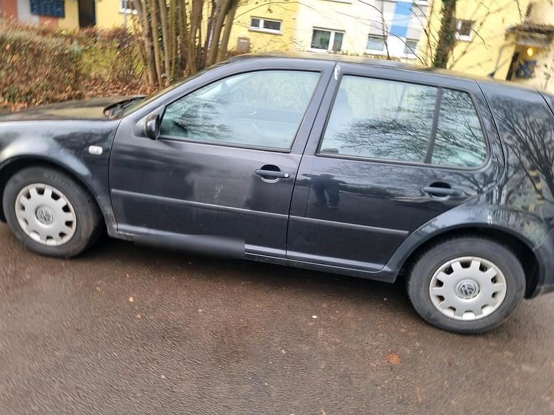 Gebraucht VW Golf IV 105 PS (77 kW) 2003 Schwarz Kleinwagen