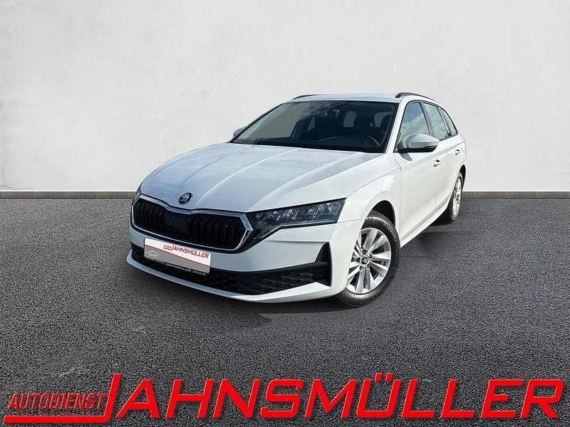 Weiß Neu 2025 Skoda Octavia Essence Kombi | 30.900 € (Guter Preis) - Bild 1/4