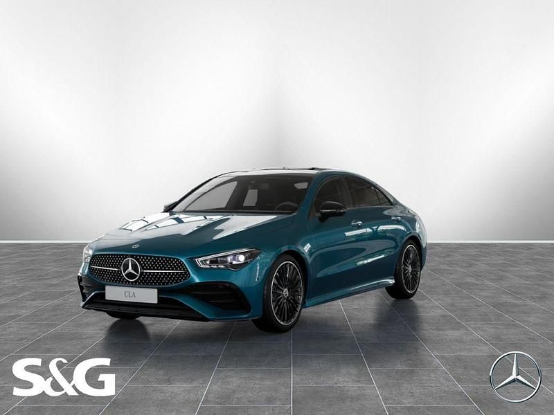 Metalliclack hyperblau Gebraucht 2024 Mercedes CLA200 AMG line Coupé | 39.490 € (Teuer) - Bild 1/4