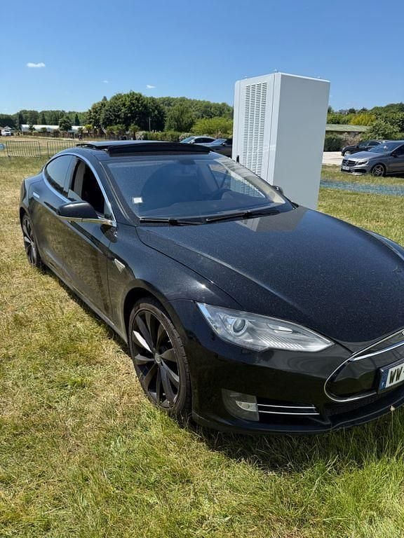 Schwarz Gebraucht 2013 Tesla Model S Limousine | 11.900 € (Superpreis) - Bild 1/4