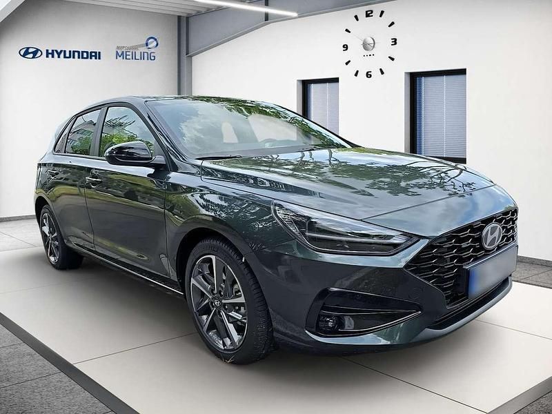 Gebraucht Hyundai i30 Advantage 140 PS (102 kW) 2025 Cypress green Kleinwagen