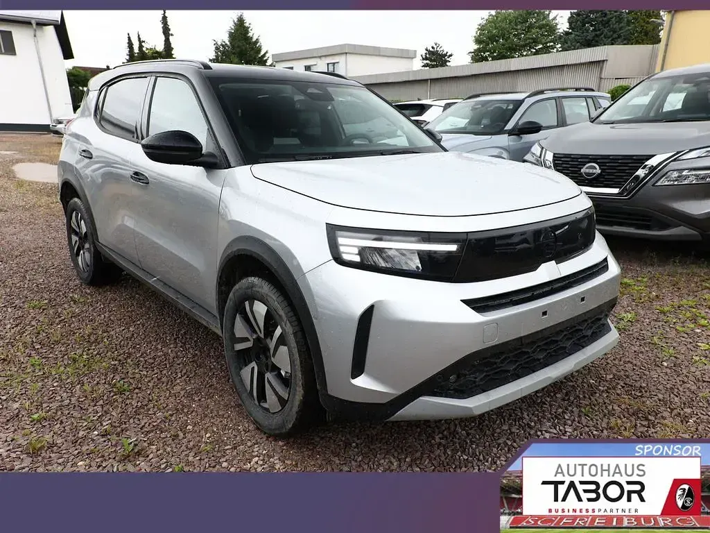 Neu Opel Frontera 145 PS (106 kW) 2026 Silber SUV