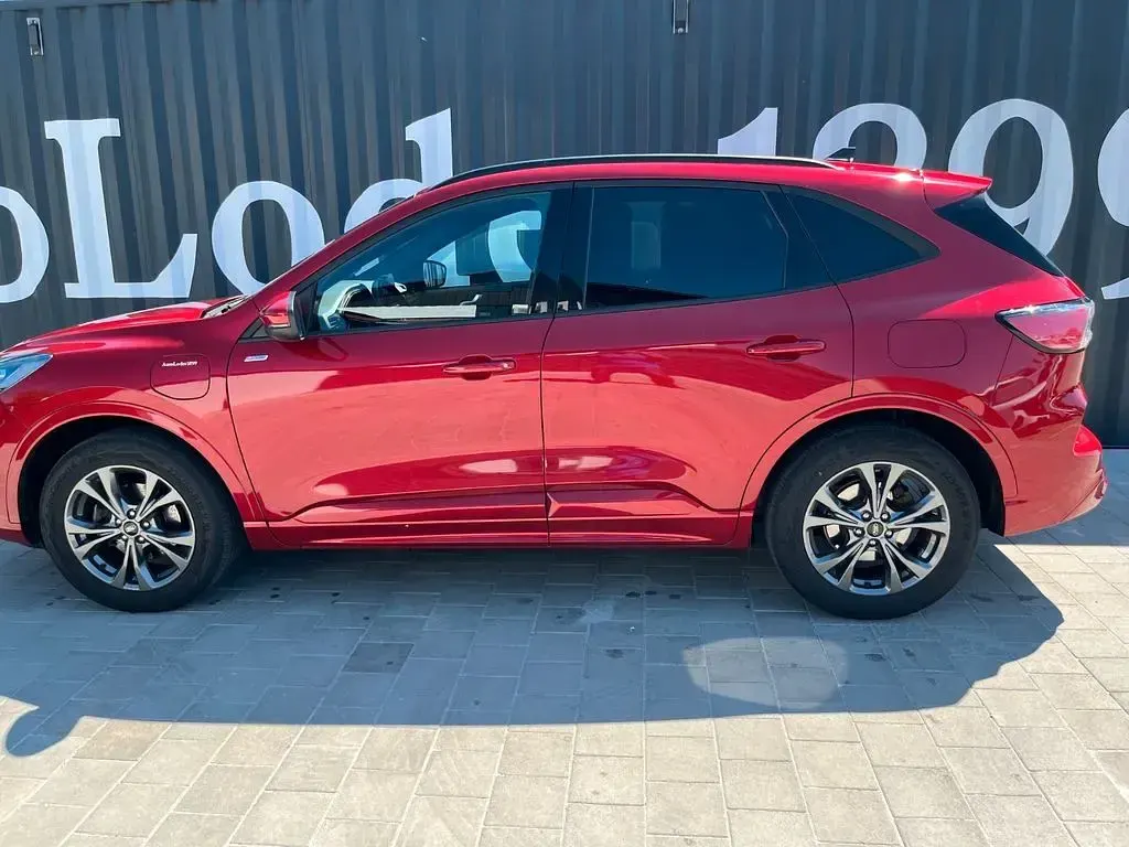 Gebraucht Ford Kuga ST-Line 224 PS (164 kW) 2022 Rot SUV