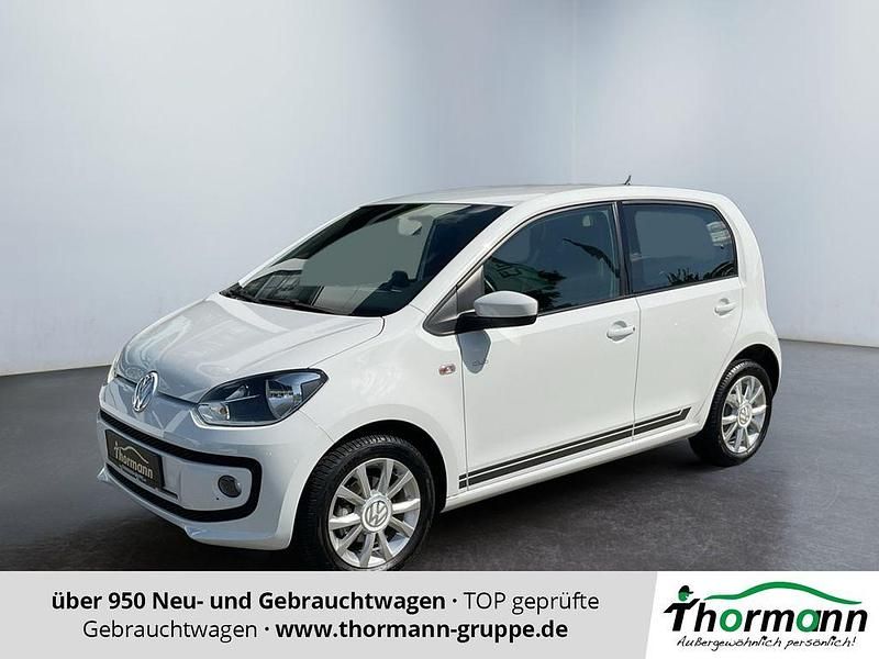 Pure white Gebraucht 2016 VW up! CLUB Kleinwagen | 8.990 € (Fairer Preis) - Bild 1/4