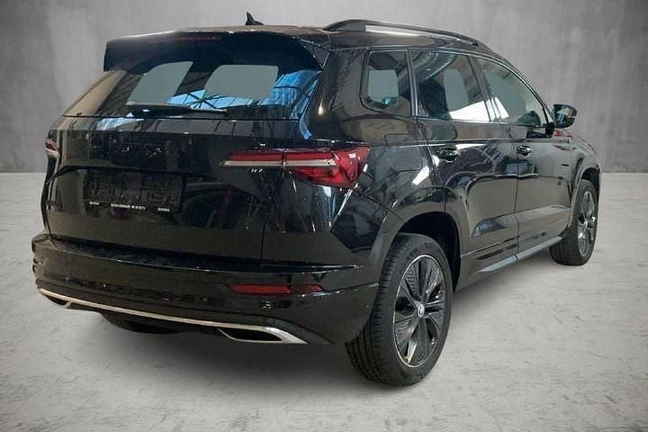 Gebraucht Skoda Karoq SportLine 150 PS (110 kW) 2024 Schwarz SUV