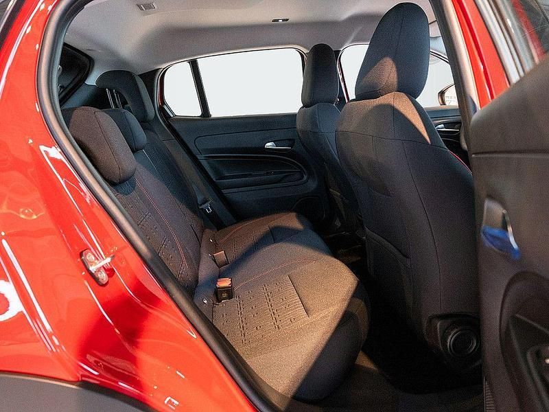 Gebraucht Fiat 600E Red 114 kW (156 PS) 2024 Rot Limousine